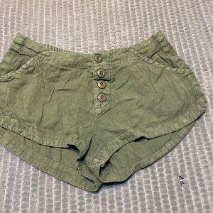 Women’s Billabong shorts